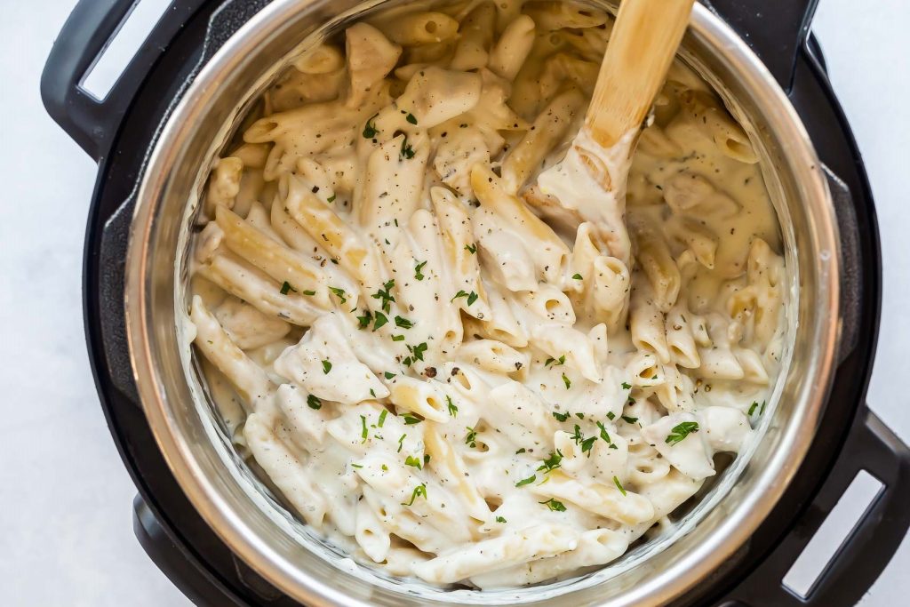 instant-pot-chicken-alfredo-pasta-TRR-1200-16-of-35